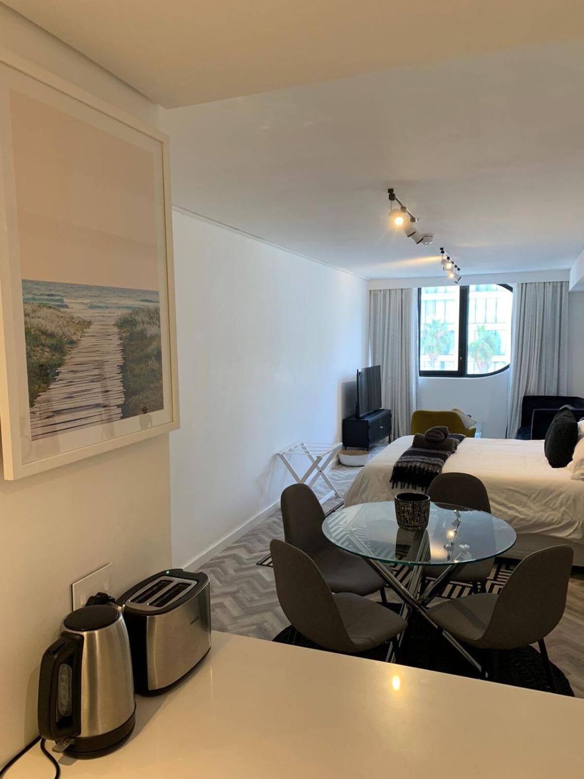 Upper City Central Large Sunny Studio 开普敦 外观 照片